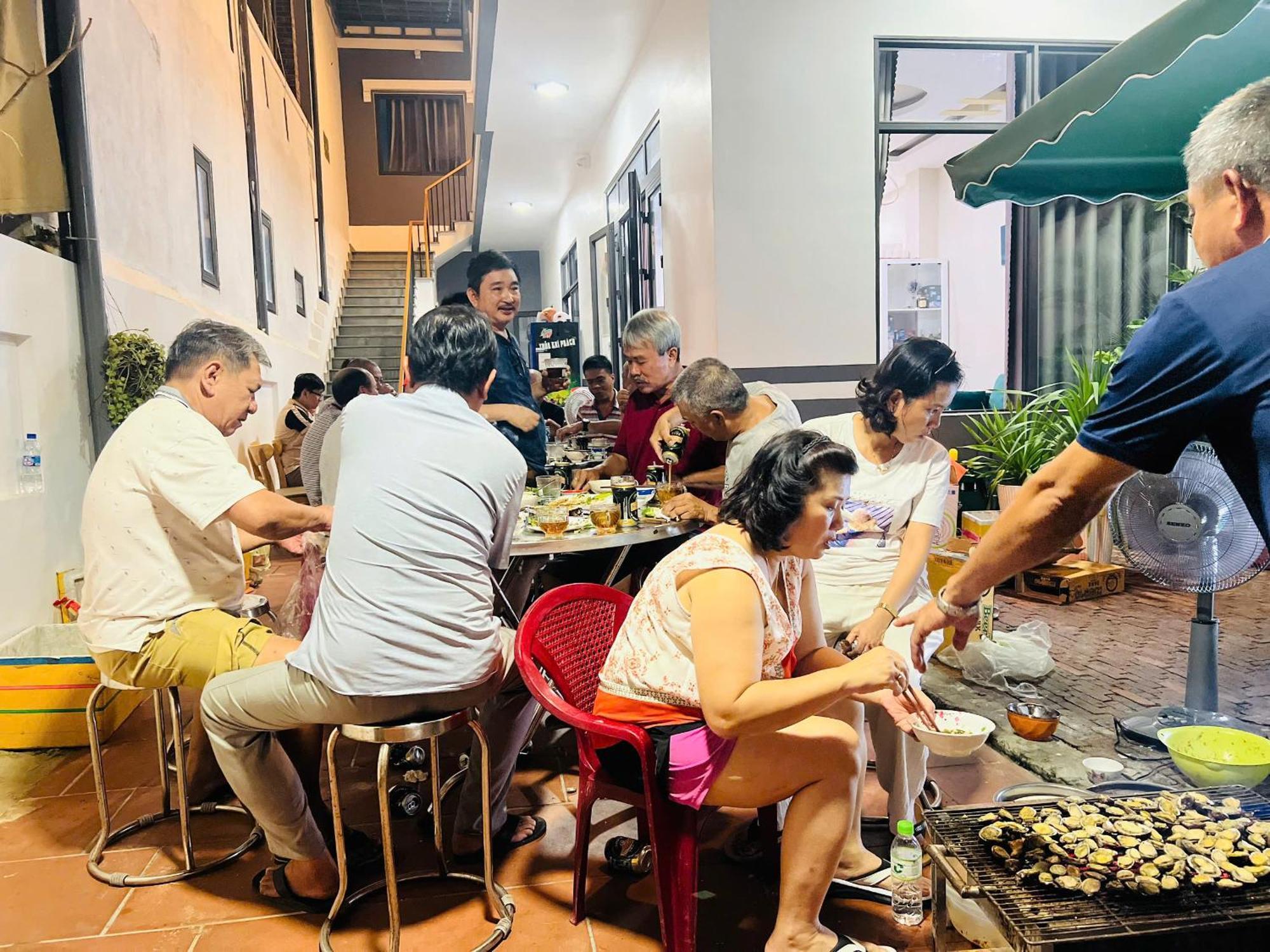 Tai Nhien Homestay Tan Thanh エクステリア 写真